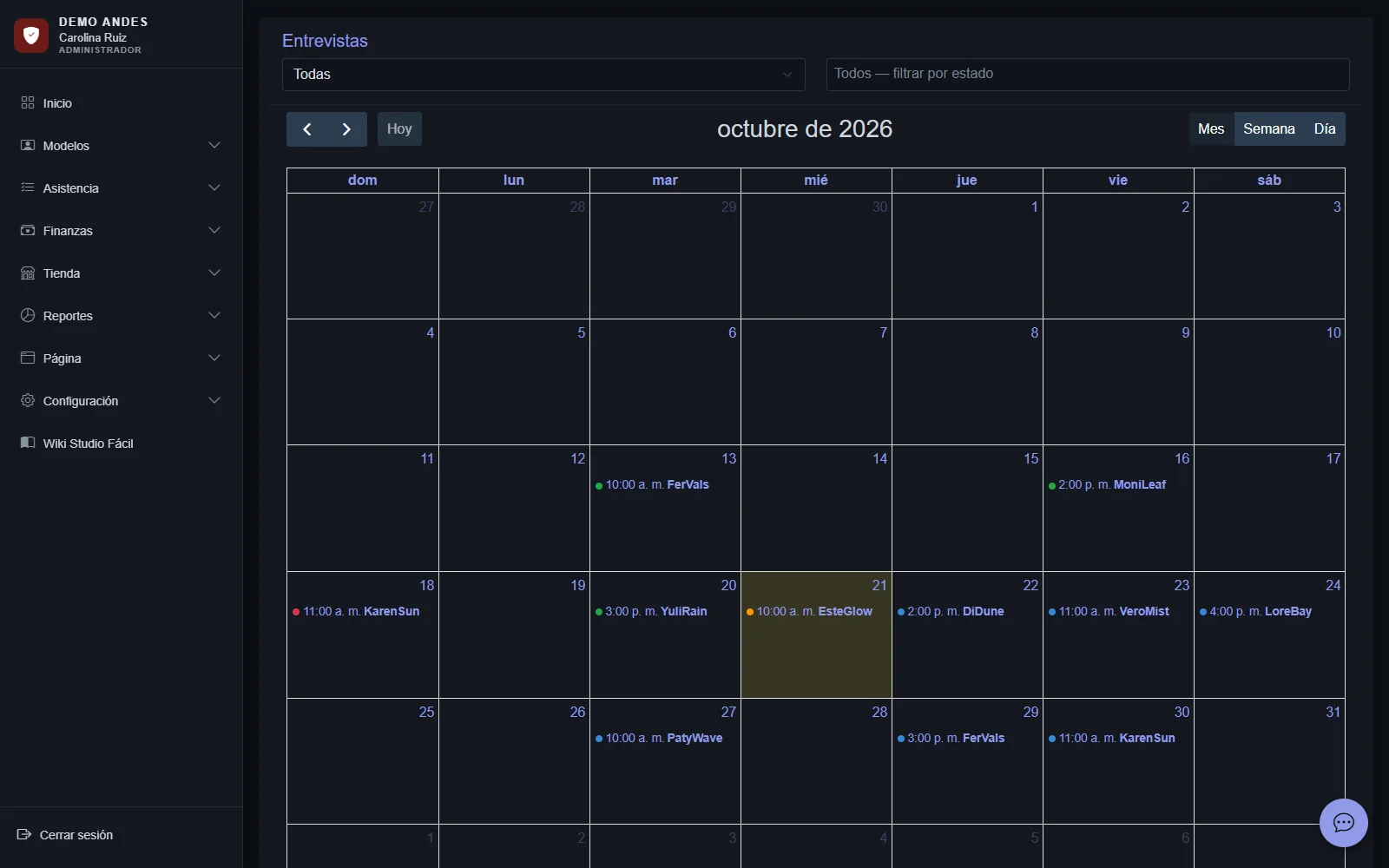 Pantalla de Inscripción y entrevistas en Studio Fácil, con datos de ejemplo
